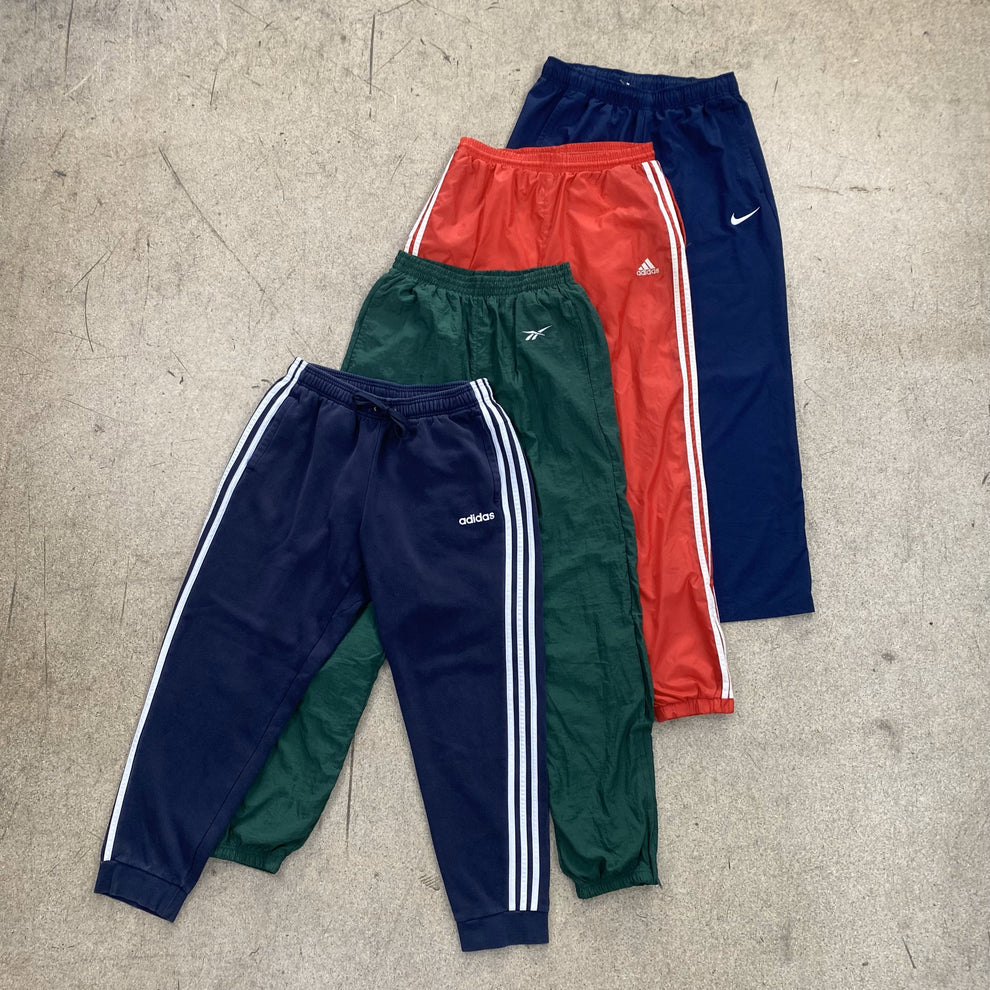 Trackwear Vault – 30x Branded Unit Plug